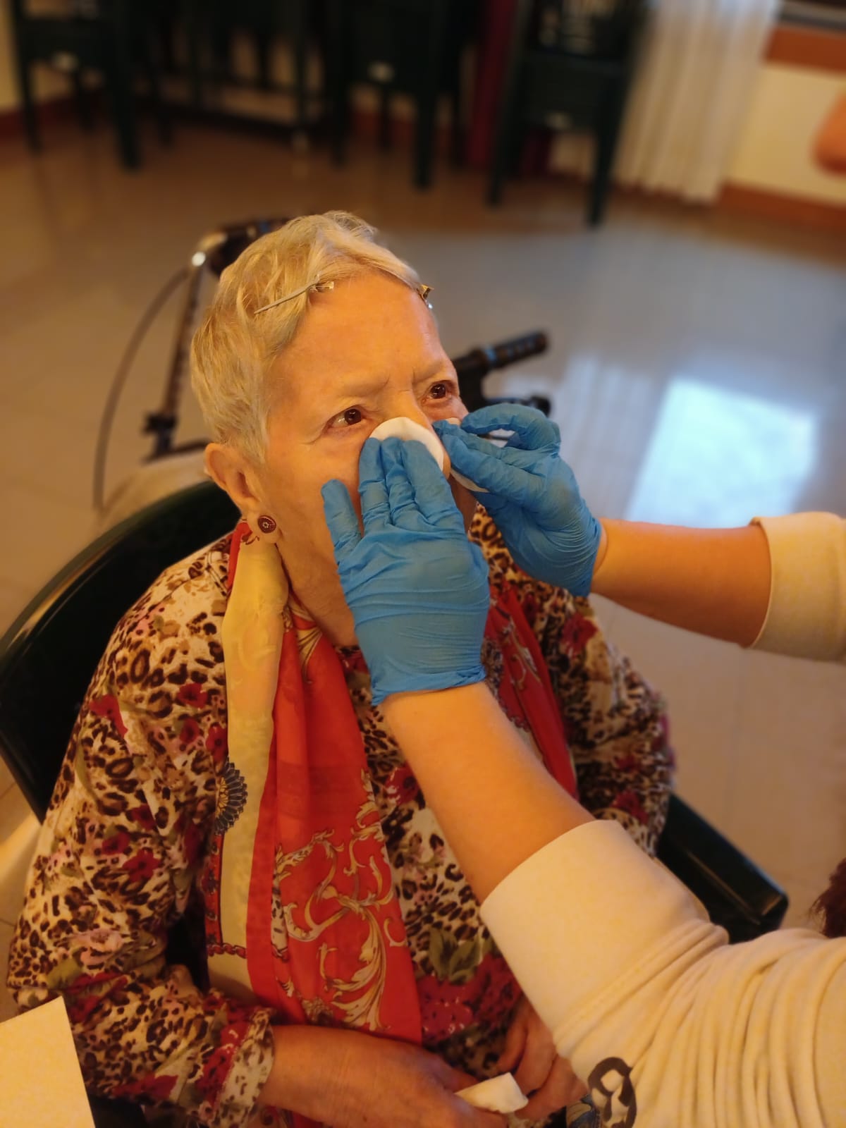 Coccole tra estetica e sorrisi: la Scuola Victory torna al Beato Pellegrino